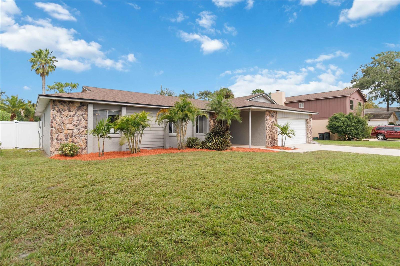 Image 2 of 33 For 1630 Gladiolas Drive