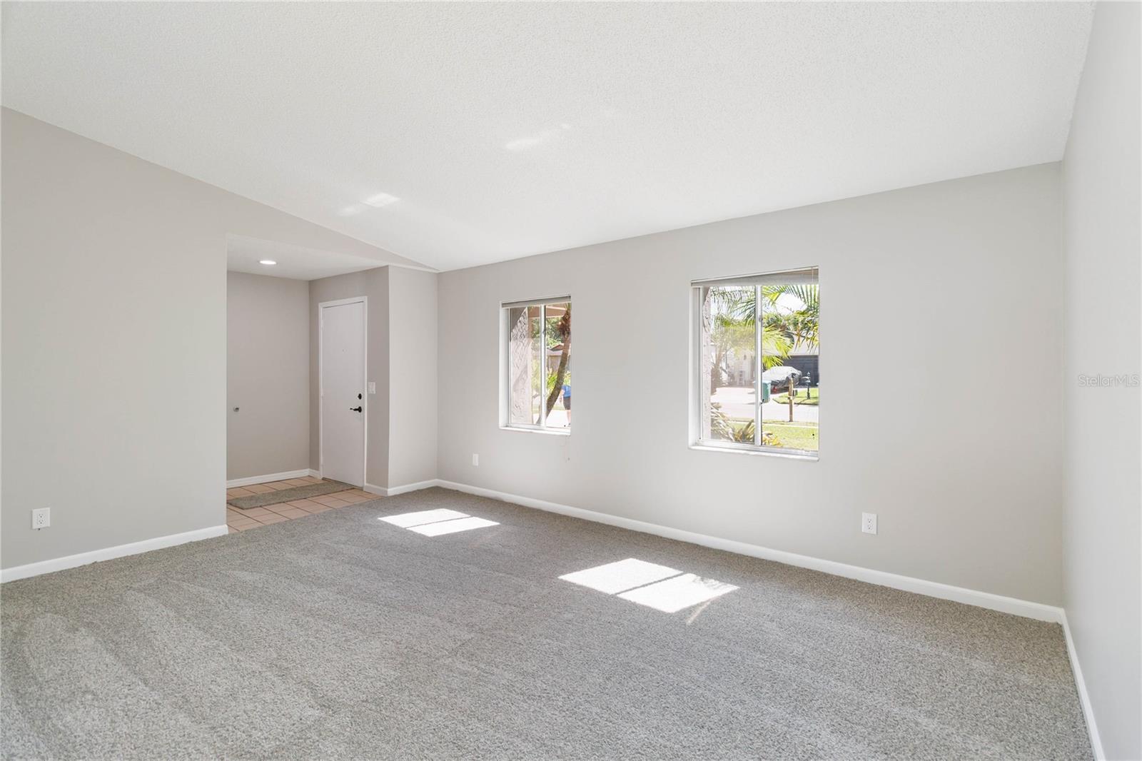 Image 4 of 33 For 1630 Gladiolas Drive