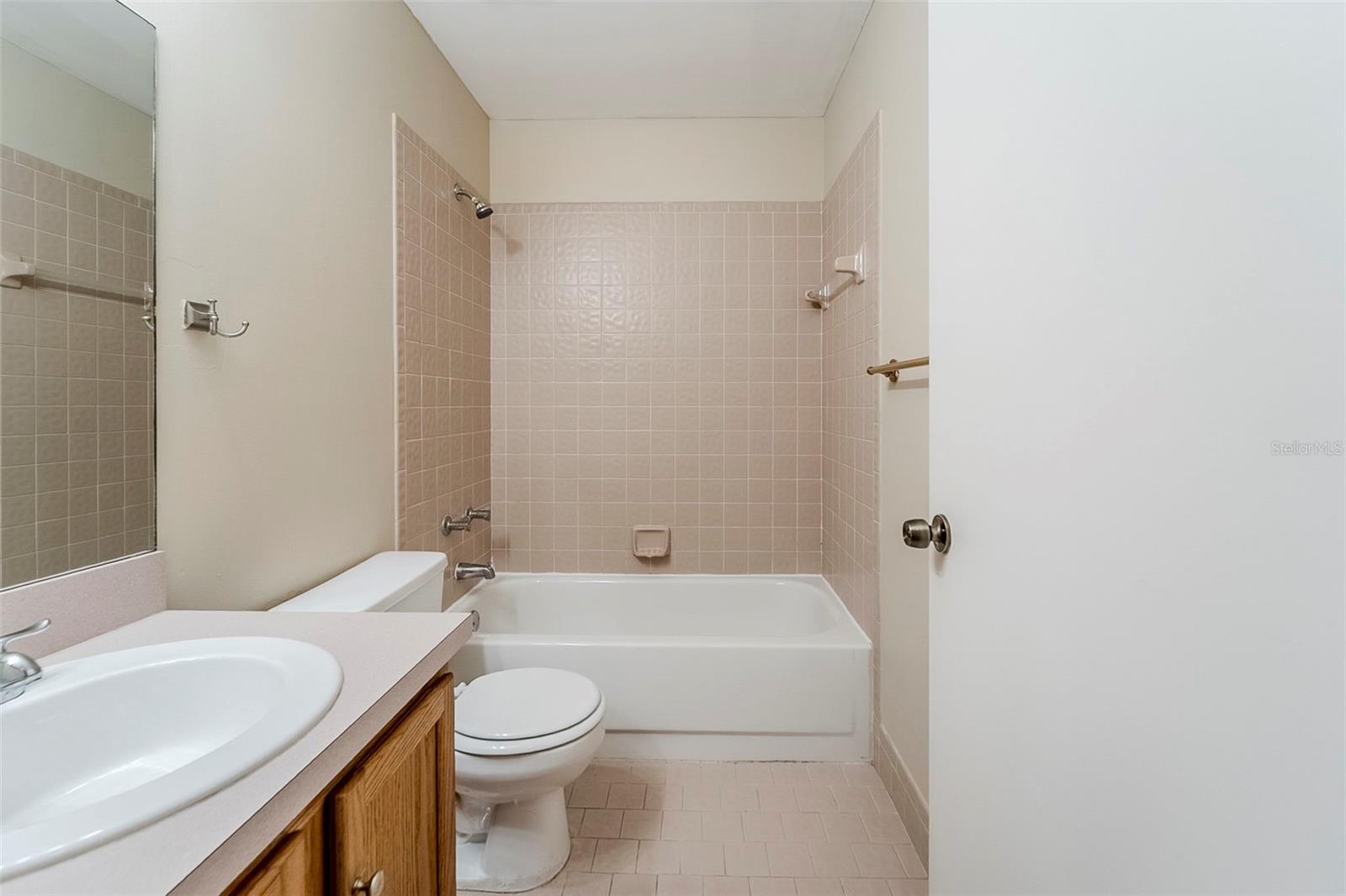 Image 17 of 23 For 2675 Arborwood Road