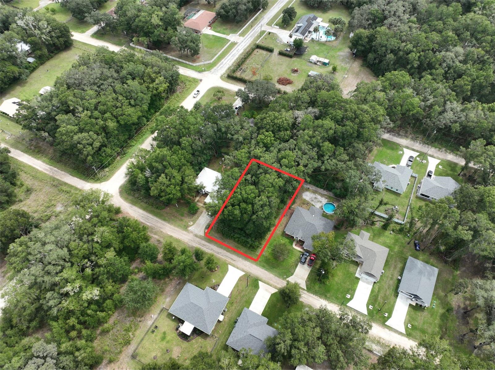 Image 4 of 6 For  Sw 114th Ln  