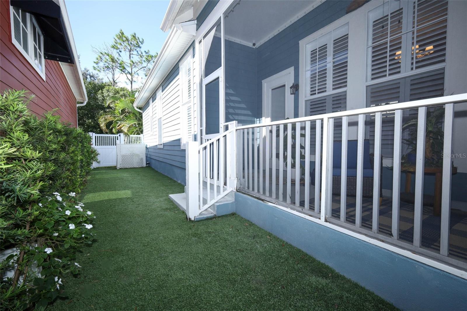 Image 26 of 43 For 169 Longview Avenue