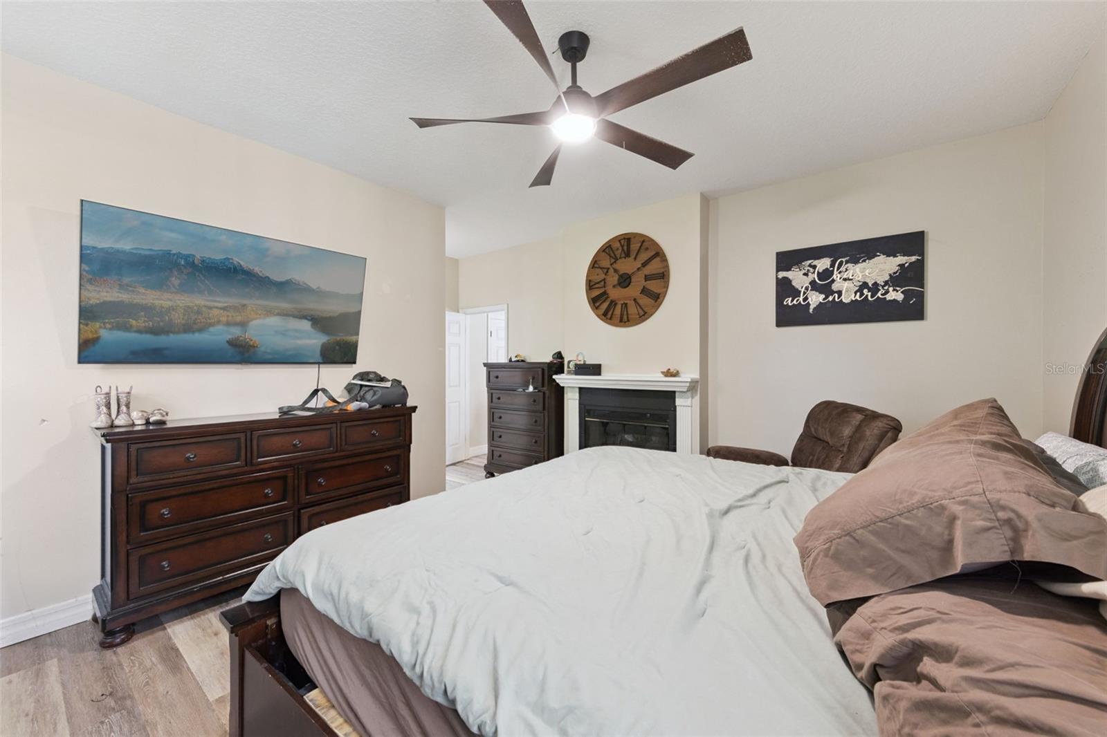 Image 17 of 57 For 3305 Red Fox Drive