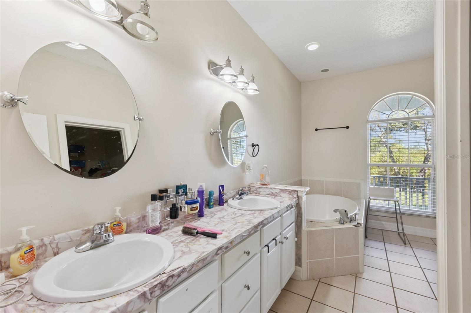 Image 23 of 57 For 3305 Red Fox Drive