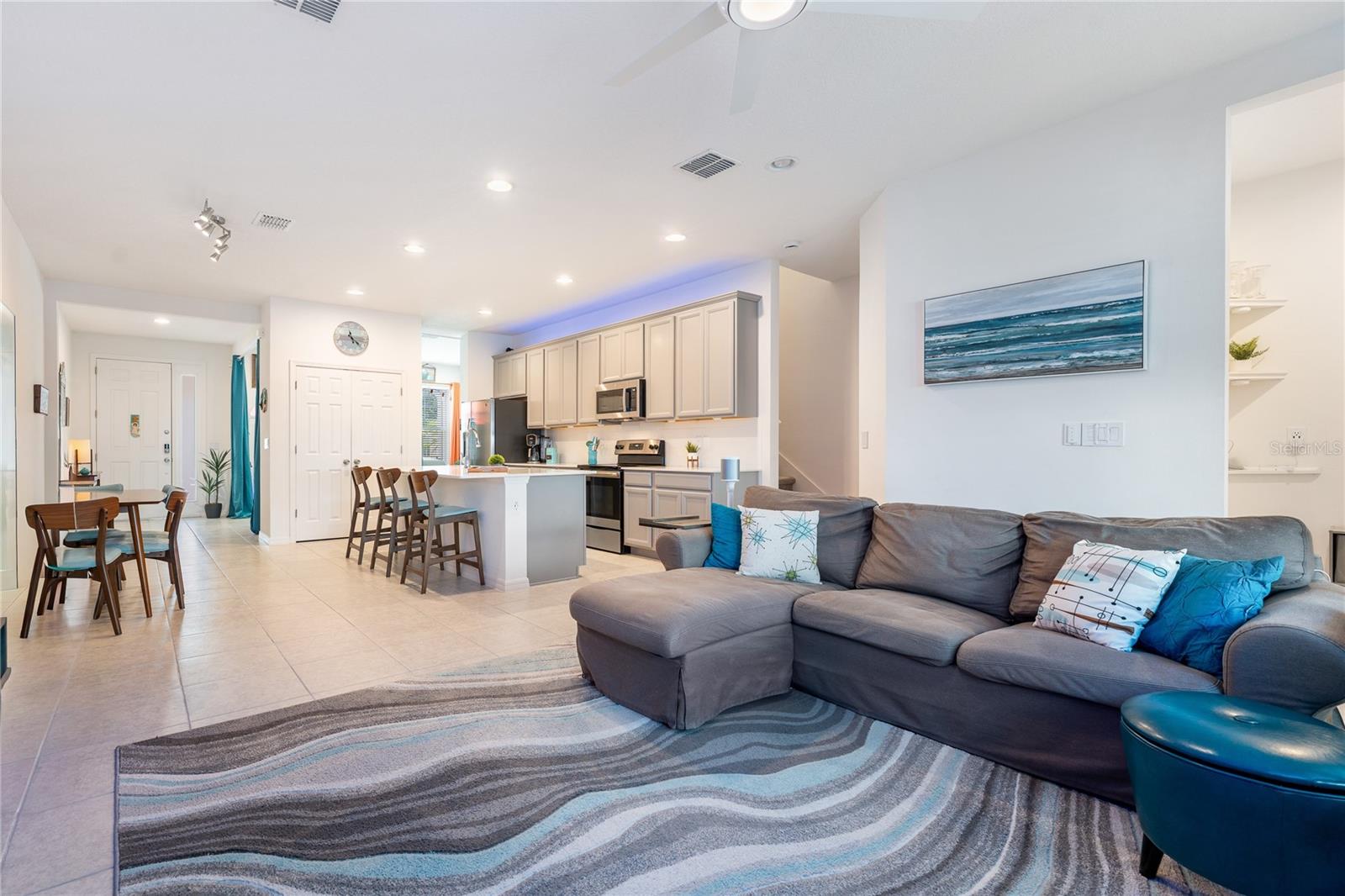 Image 11 of 24 For 8030 Basilica Lane