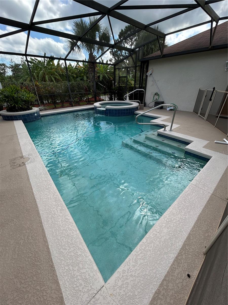 Image 4 of 30 For 2348 Wild Tamarind Boulevard