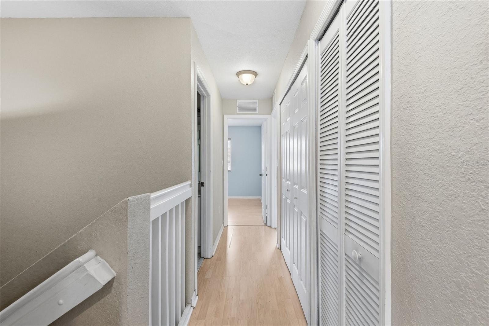 Listing photo id 18 for 8914 222nd Terrace