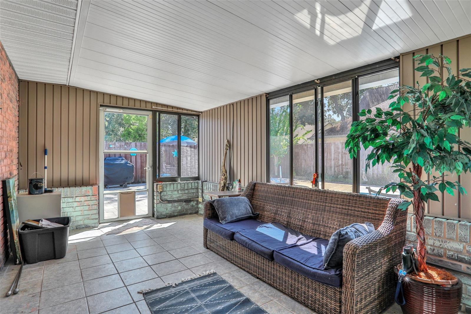 Image 14 of 47 For 1212 Ruthbern Road