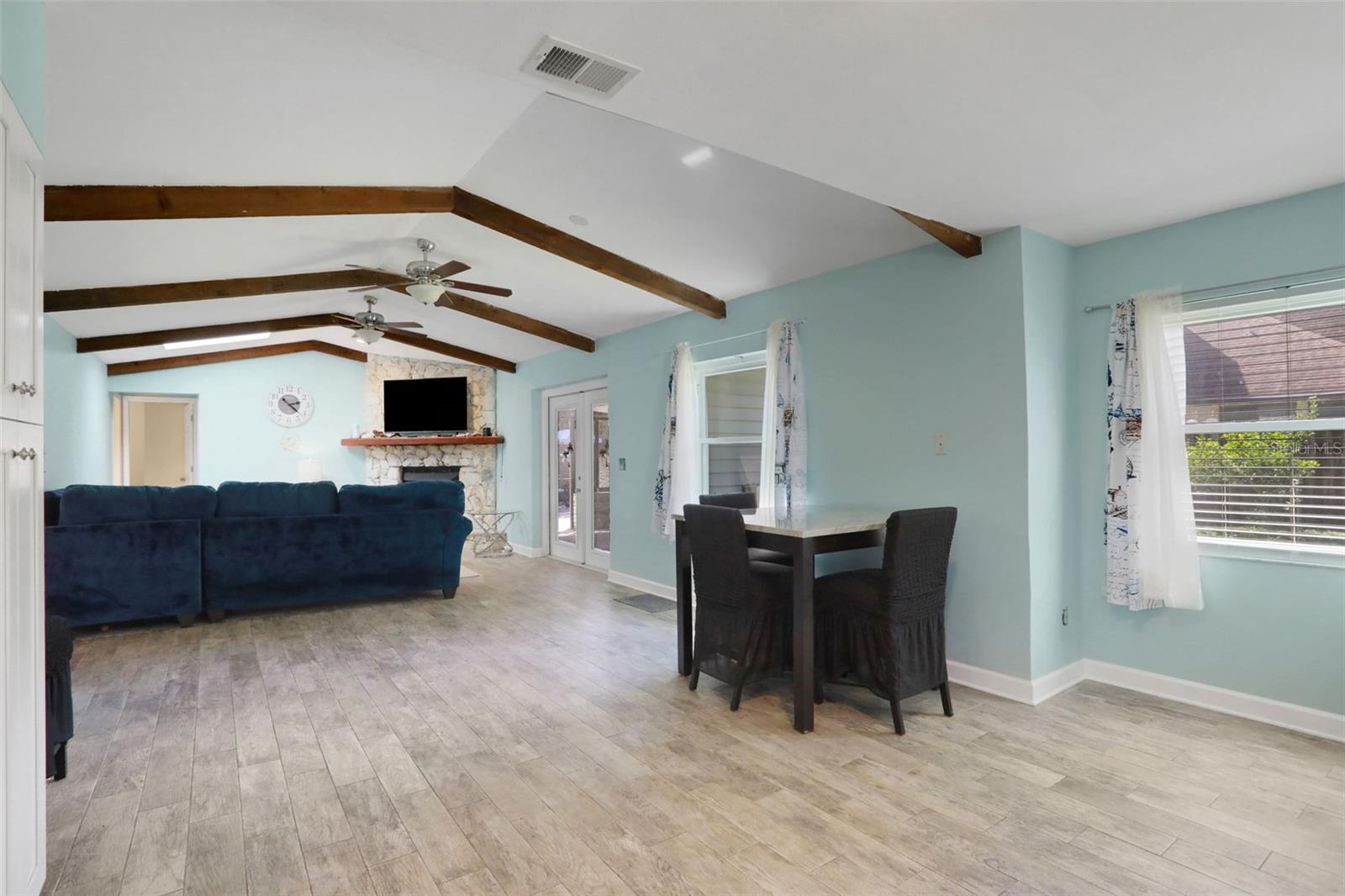 Image 15 of 47 For 1212 Ruthbern Road