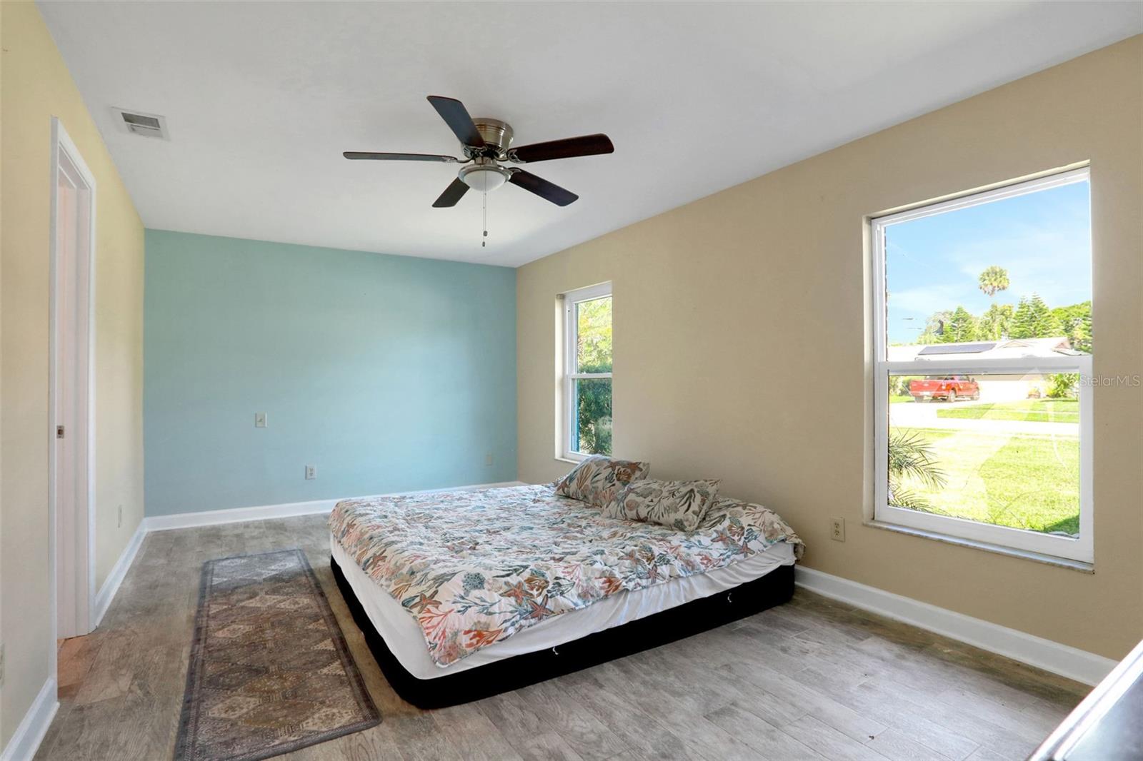 Image 23 of 47 For 1212 Ruthbern Road