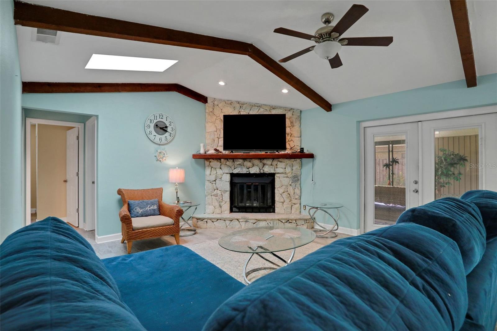 Image 7 of 47 For 1212 Ruthbern Road