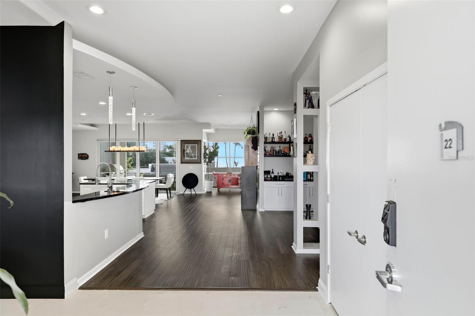 Image 3 of 28 For 1 S Eola Drive  22