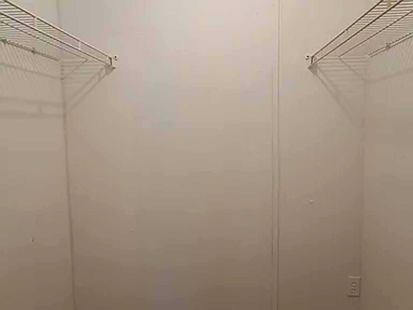 Image 14 of 18 For 4 Bay Street