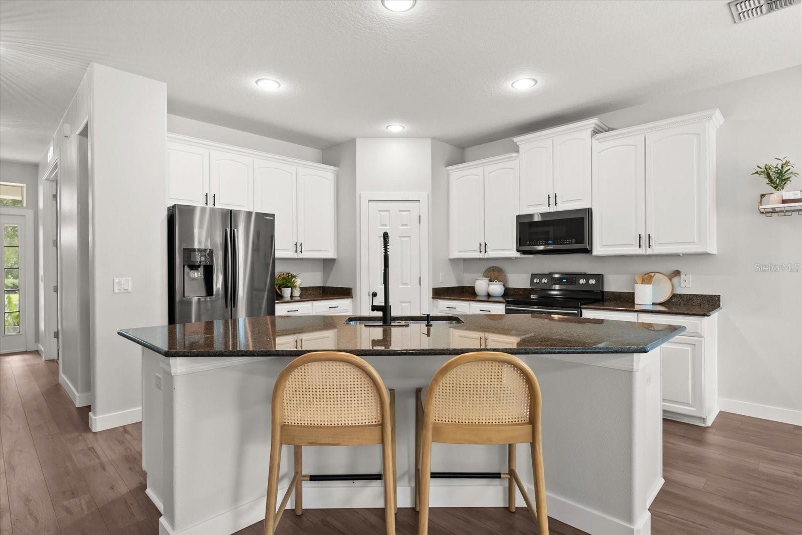 Image 11 of 34 For 8055 Crushed Pepper Avenue