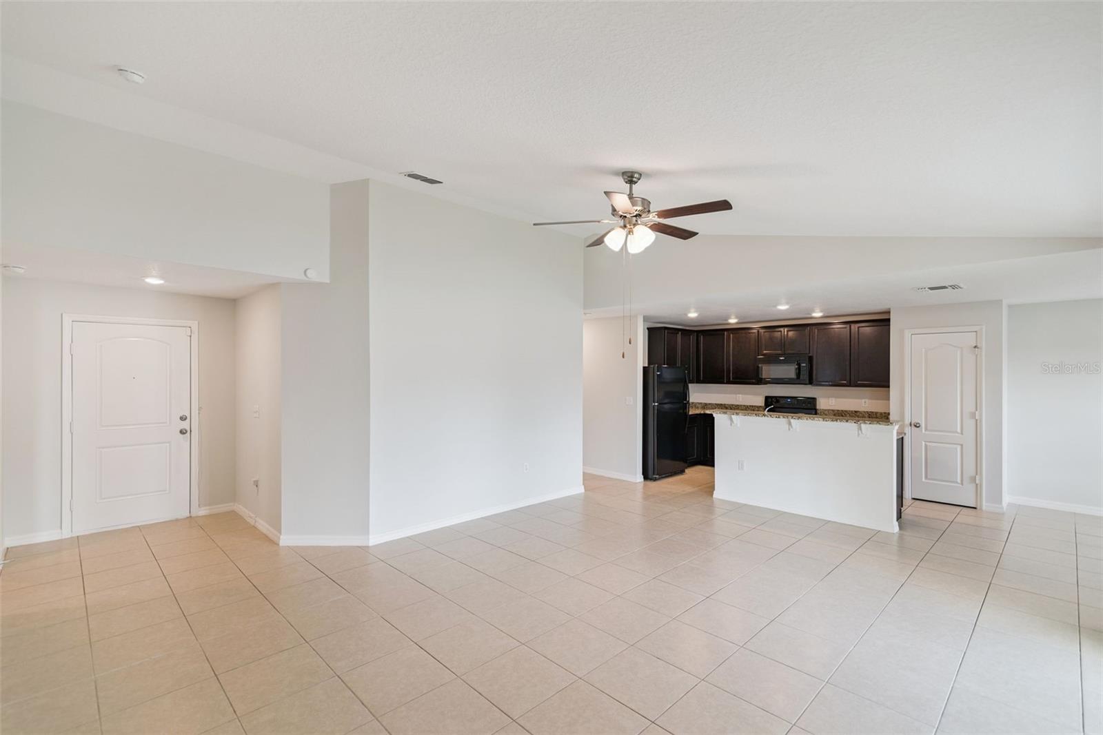 Image 6 of 21 For 1975 Piedmont Court