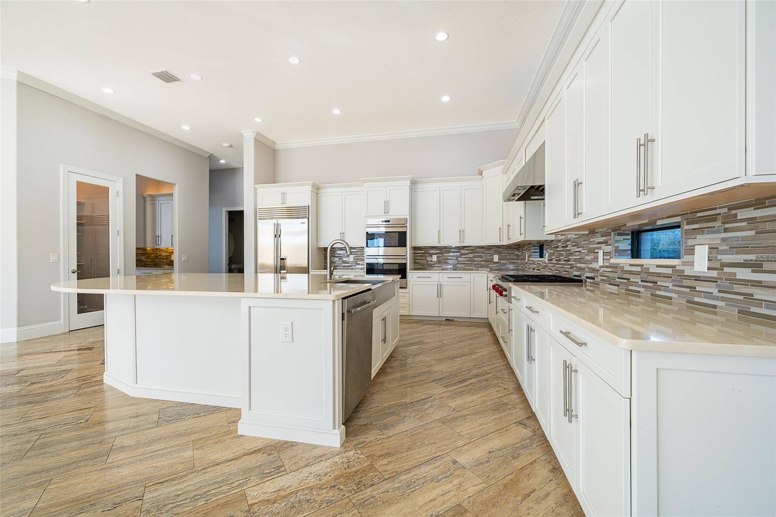 Image 22 of 71 For 4012 Isabella Circle