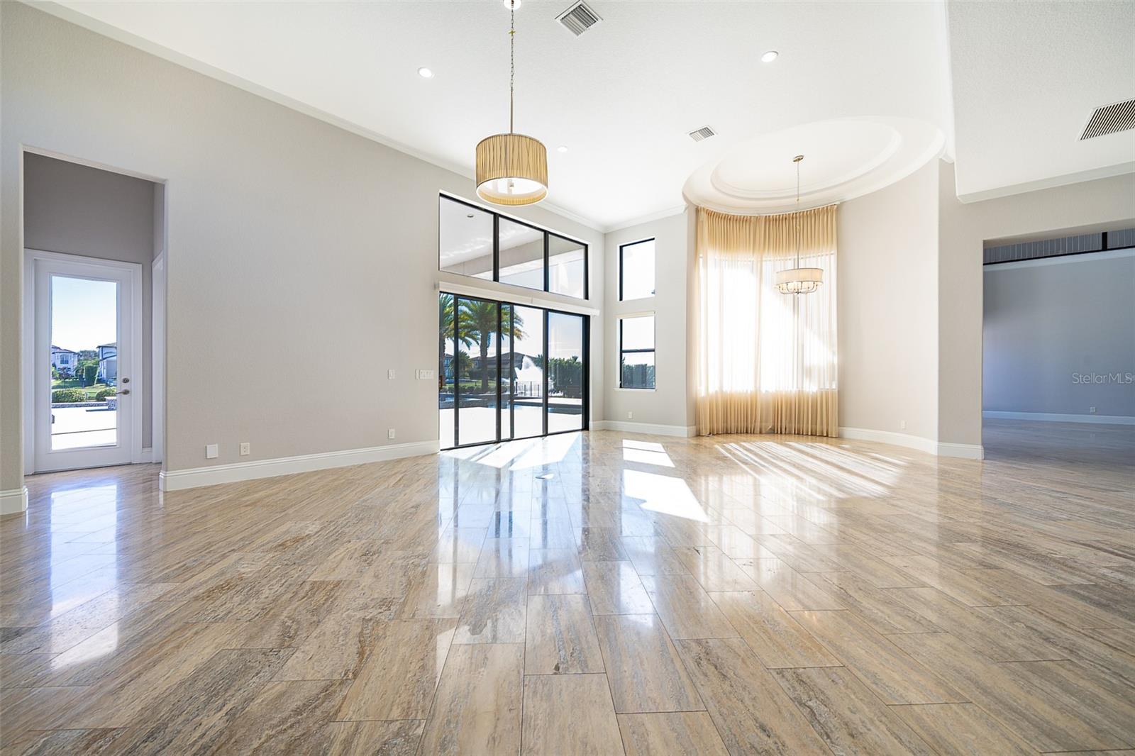 Image 24 of 71 For 4012 Isabella Circle