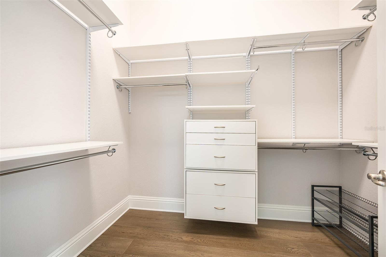 Image 35 of 71 For 4012 Isabella Circle