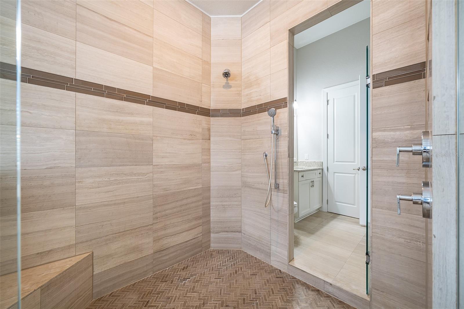 Image 38 of 71 For 4012 Isabella Circle