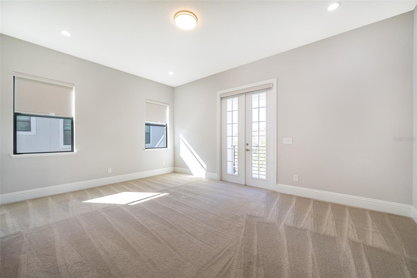 Image 50 of 71 For 4012 Isabella Circle