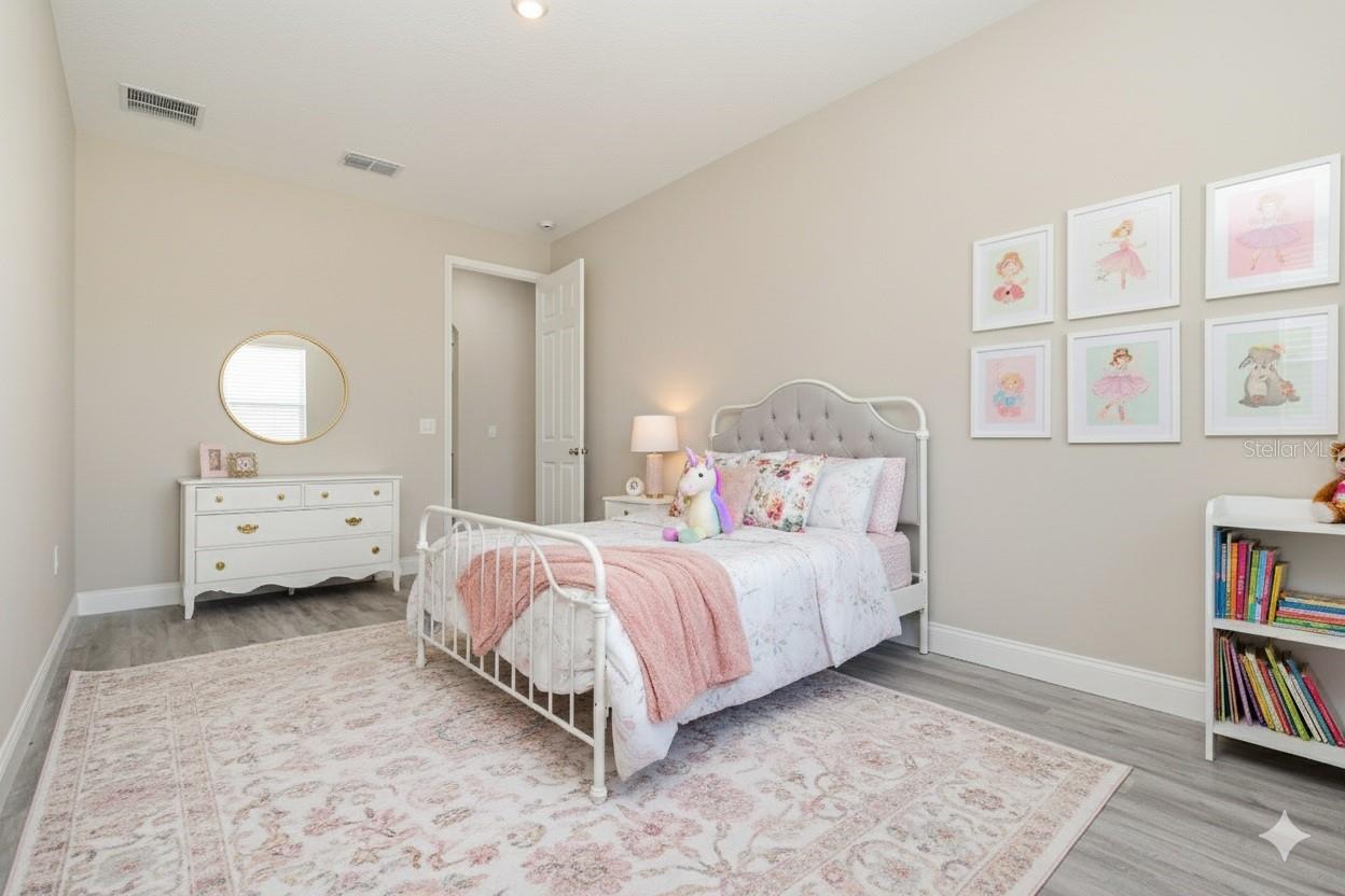 Image 21 of 37 For 1319 Schneider Street Sw