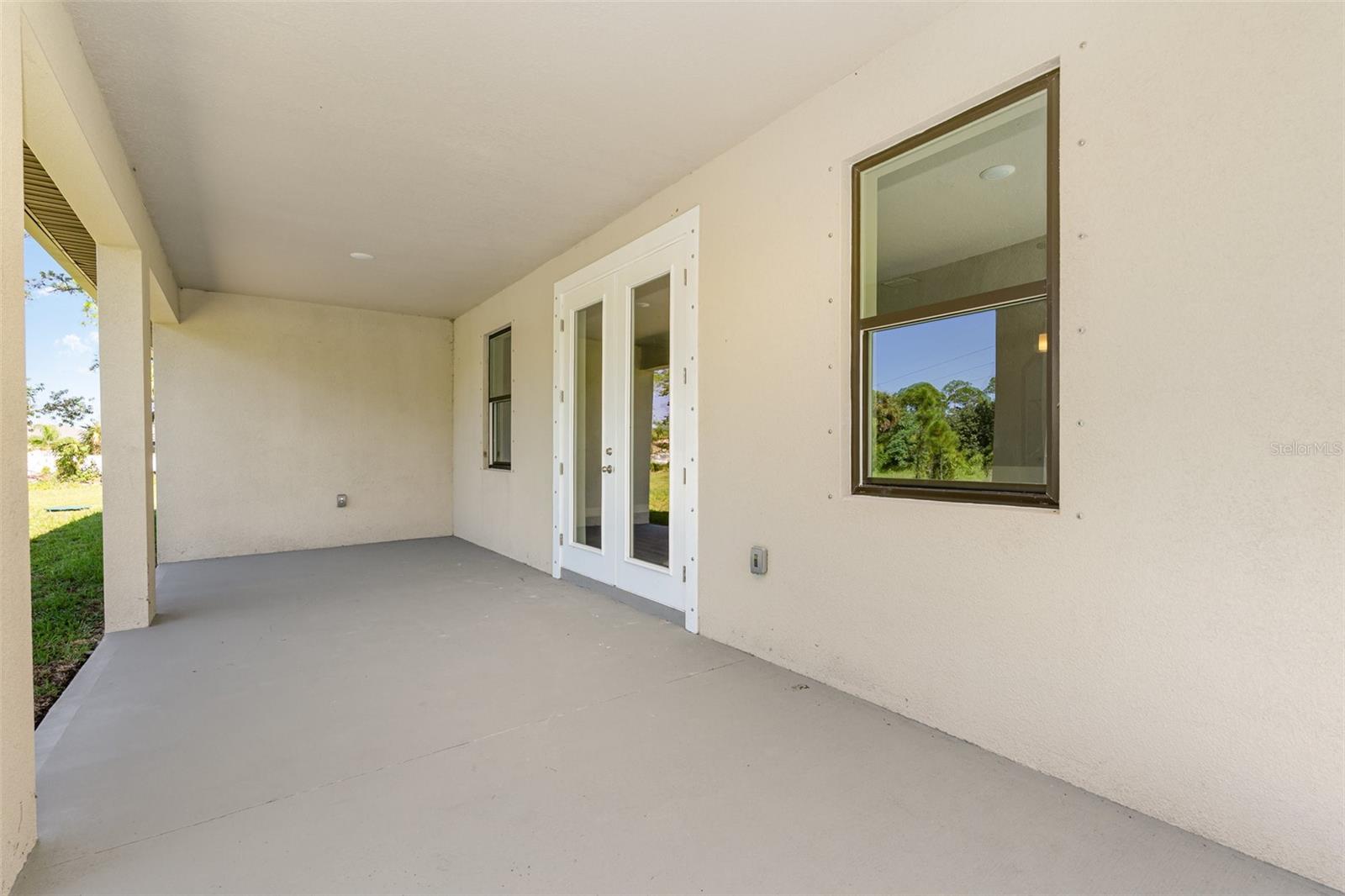Image 33 of 37 For 1319 Schneider Street Sw