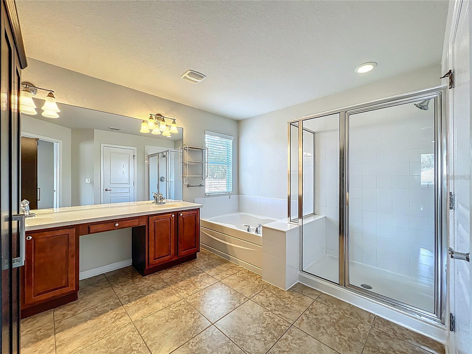 Image 9 of 36 For 13225 Charfield Street