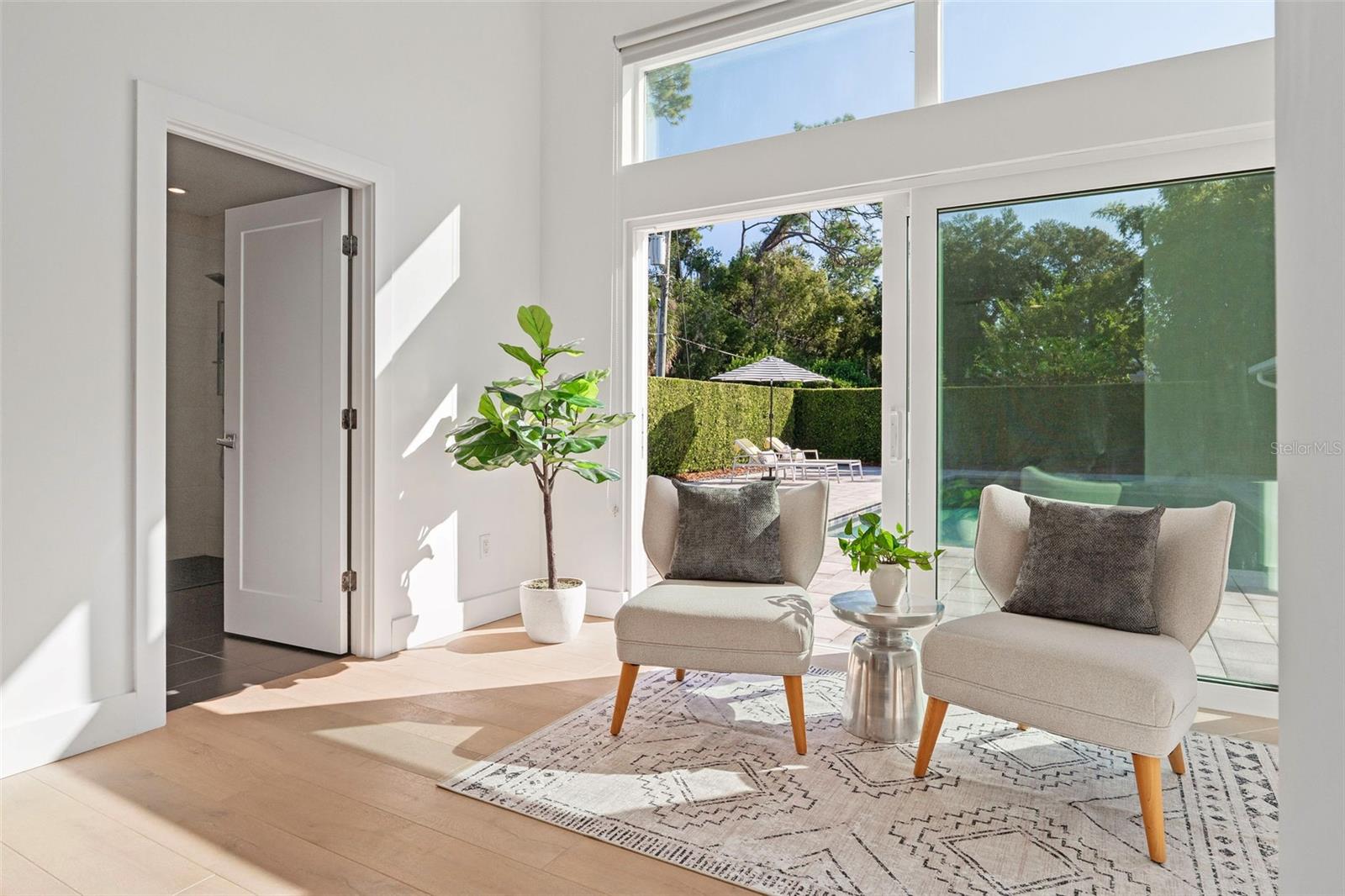 Image 28 of 59 For 1513 Nottingham Street