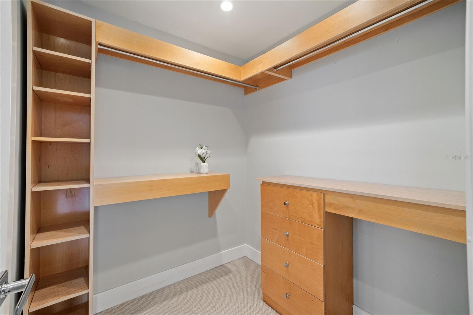 Image 38 of 59 For 1513 Nottingham Street