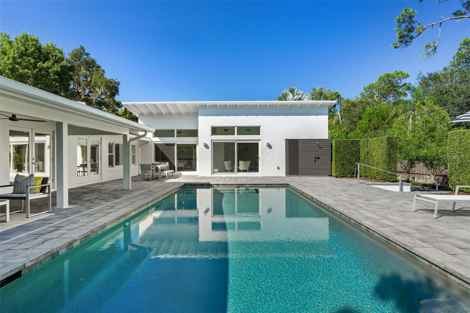 Image 43 of 59 For 1513 Nottingham Street