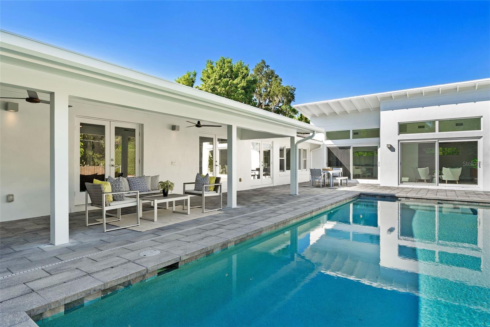 Image 44 of 59 For 1513 Nottingham Street