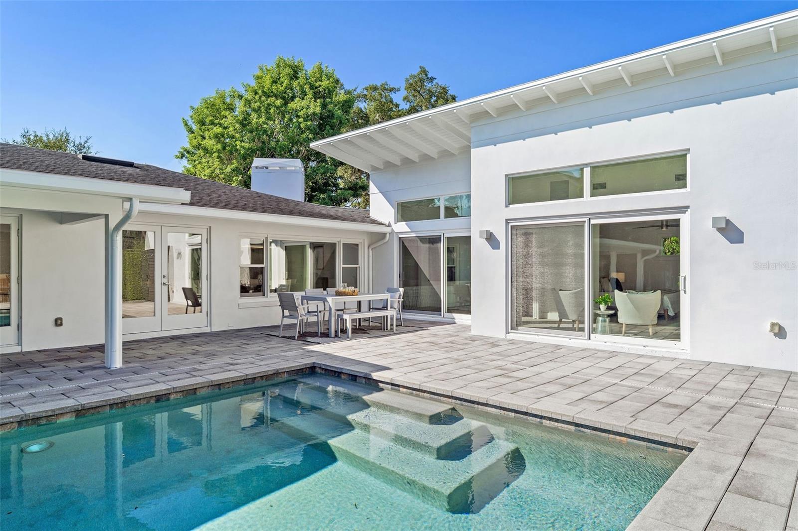 Image 46 of 59 For 1513 Nottingham Street