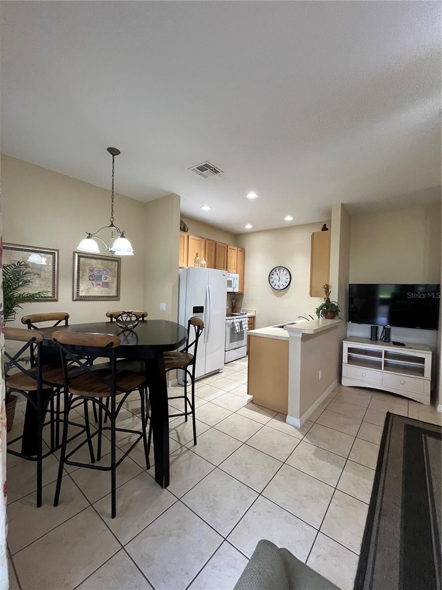 Image 12 of 49 For 2459 Caravelle Circle