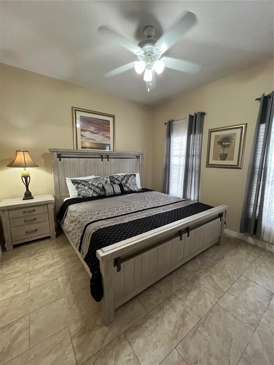 Image 17 of 49 For 2459 Caravelle Circle