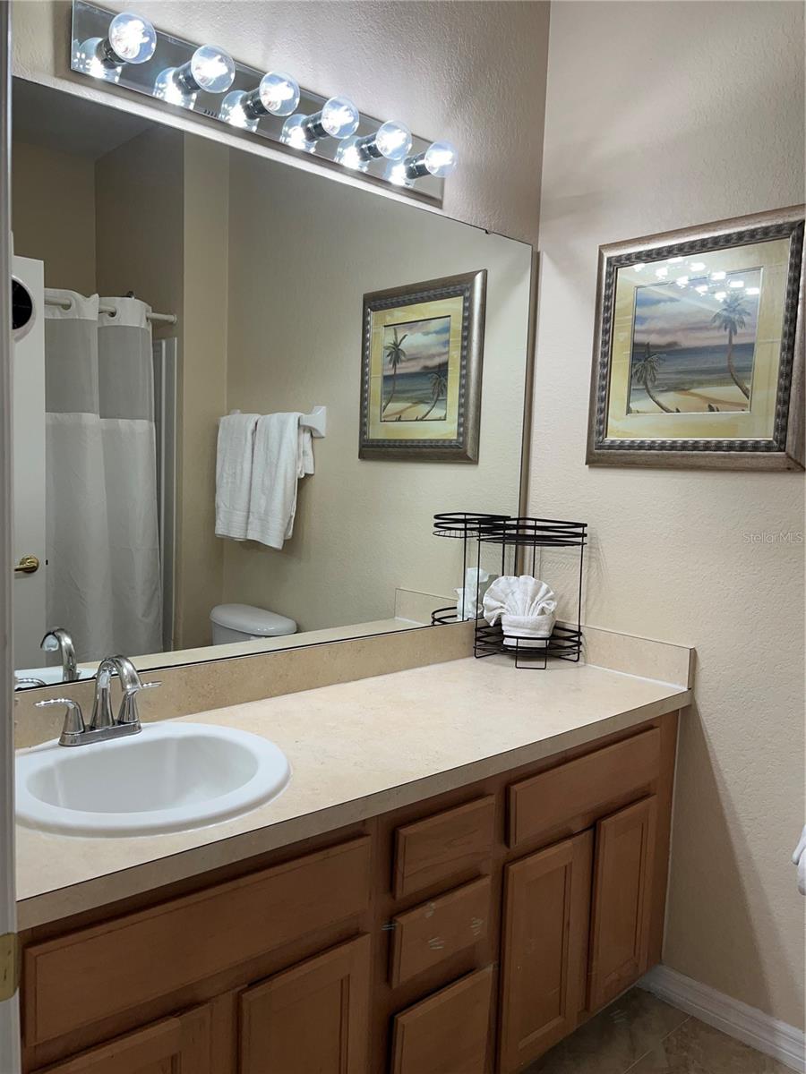 Image 22 of 49 For 2459 Caravelle Circle