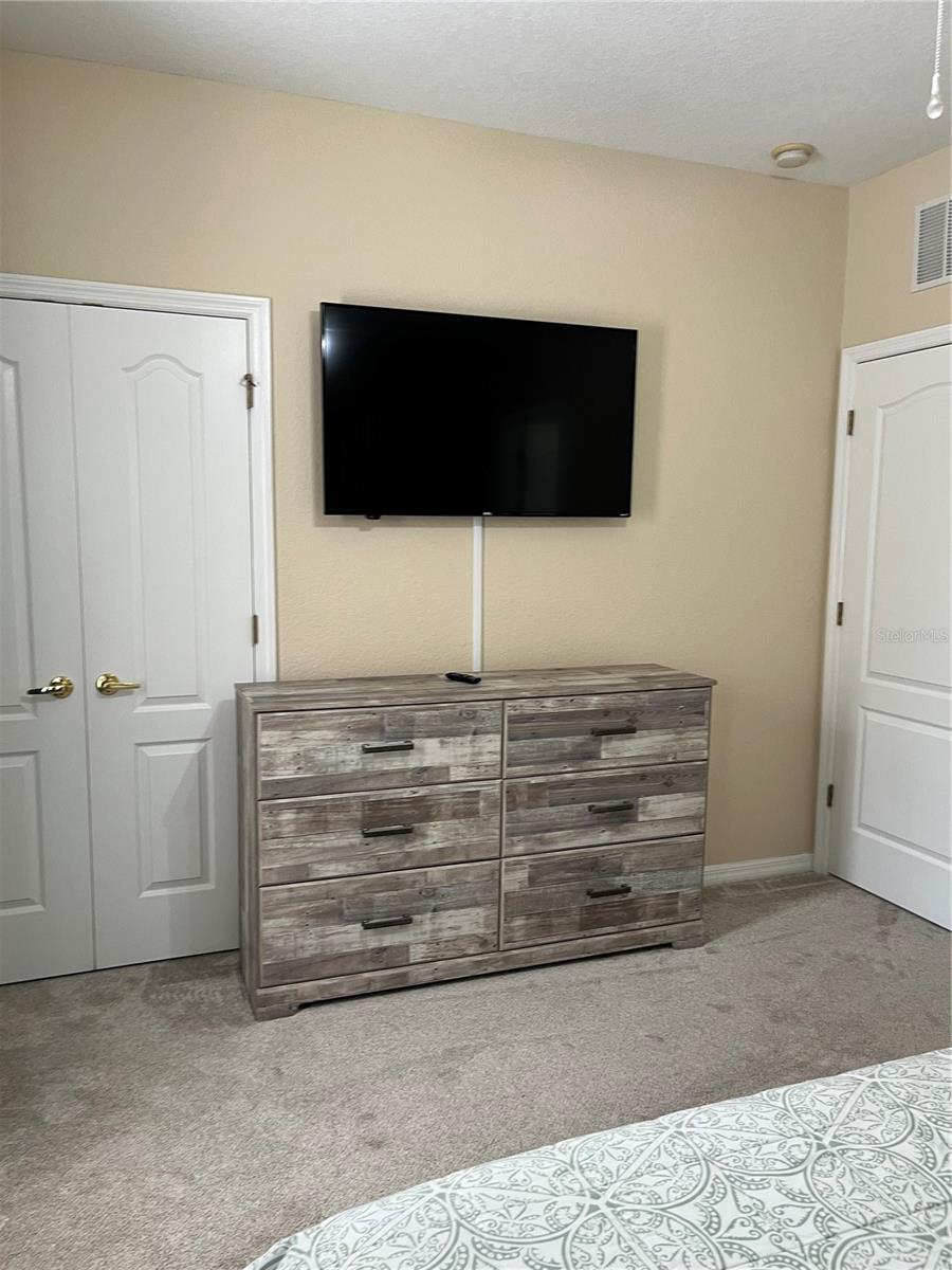 Image 30 of 49 For 2459 Caravelle Circle