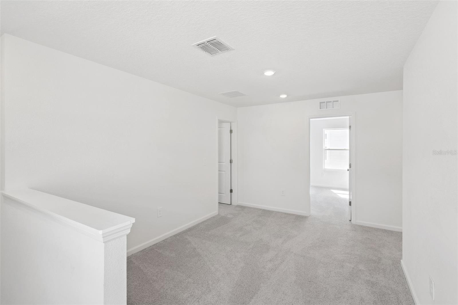Image 11 of 31 For 7493 Capstone Drive