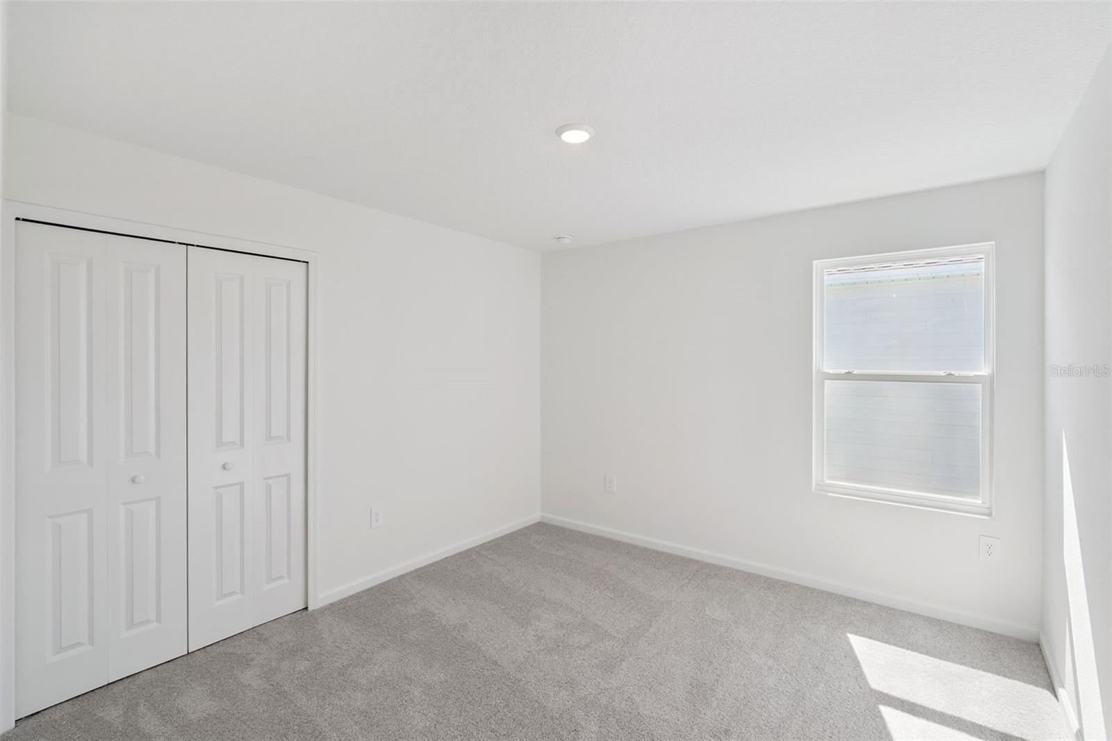 Image 19 of 31 For 7493 Capstone Drive