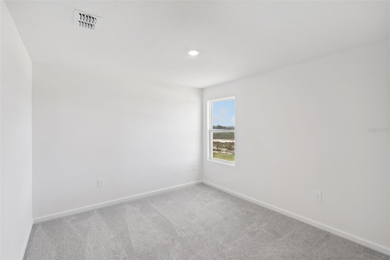 Image 20 of 31 For 7493 Capstone Drive