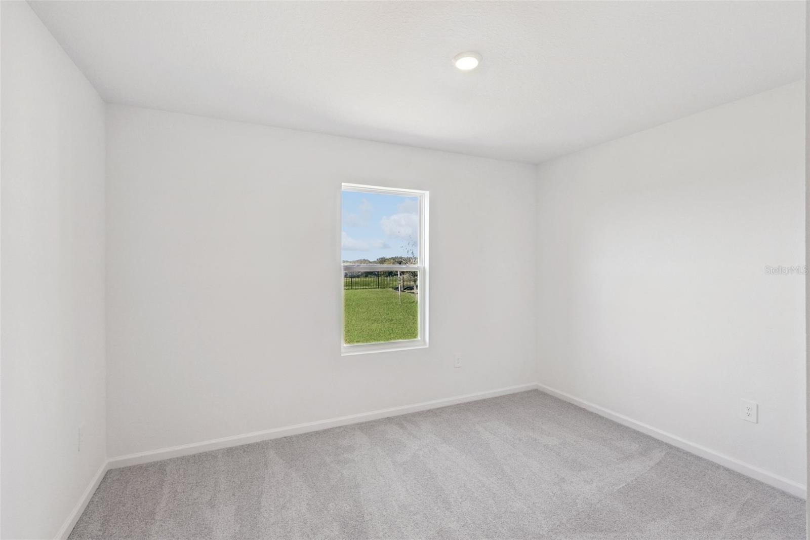 Image 9 of 31 For 7493 Capstone Drive