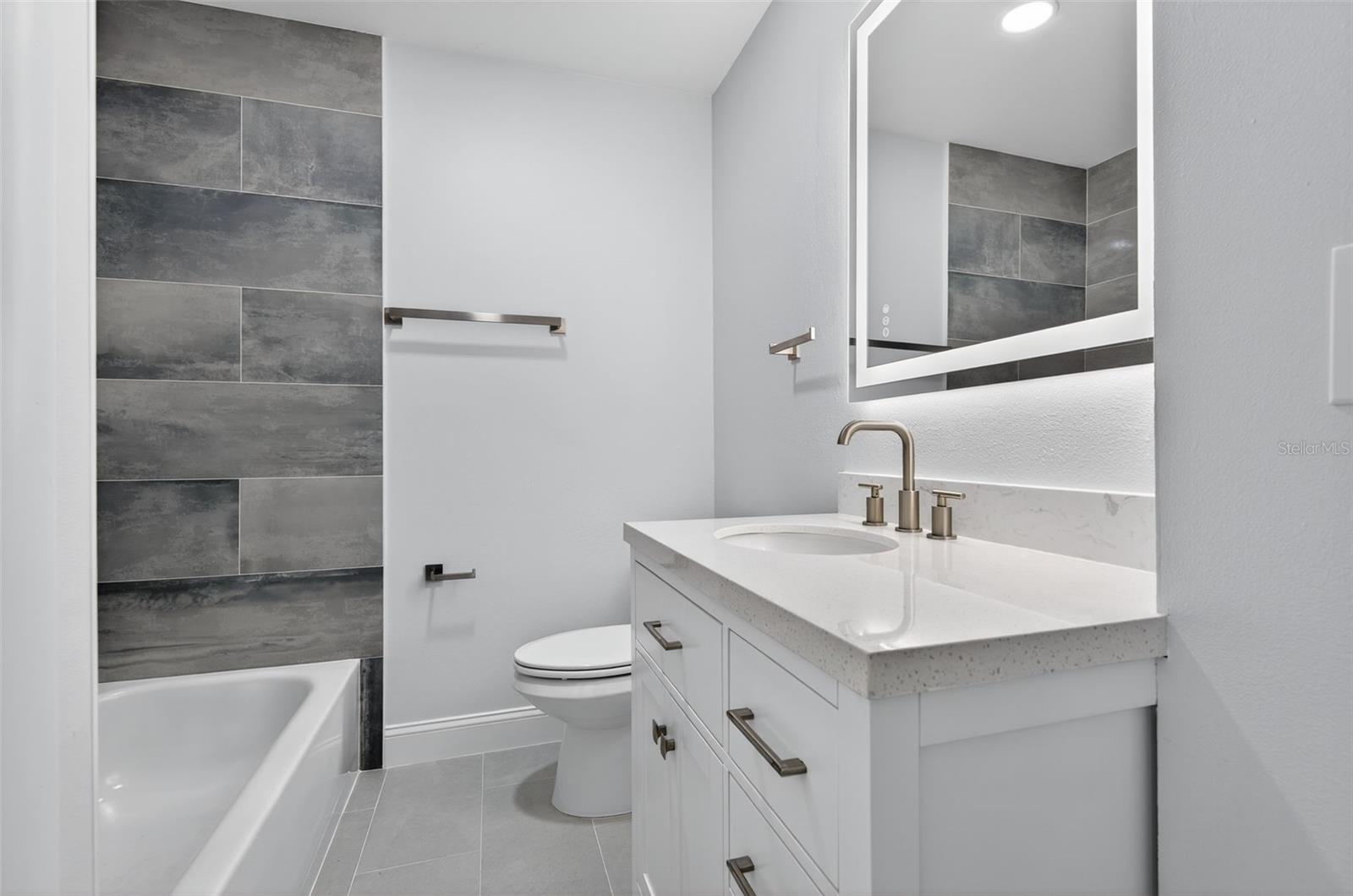 Image 14 of 21 For 4915 Eldorado Drive