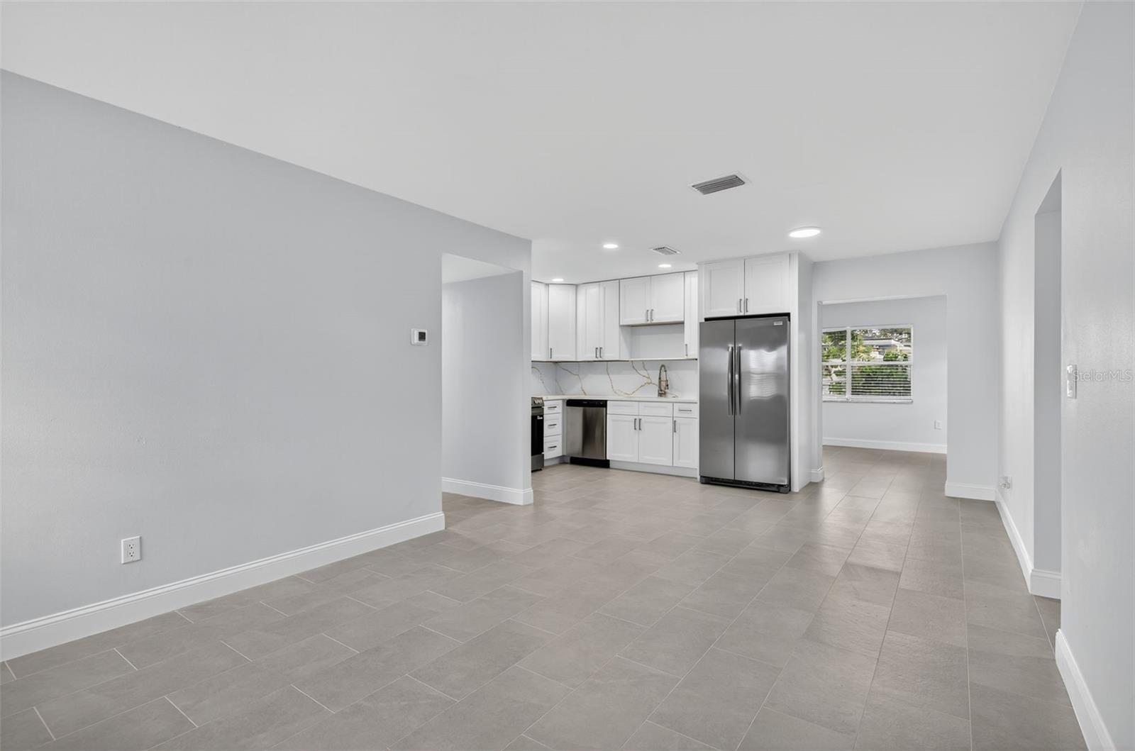 Image 4 of 21 For 4915 Eldorado Drive