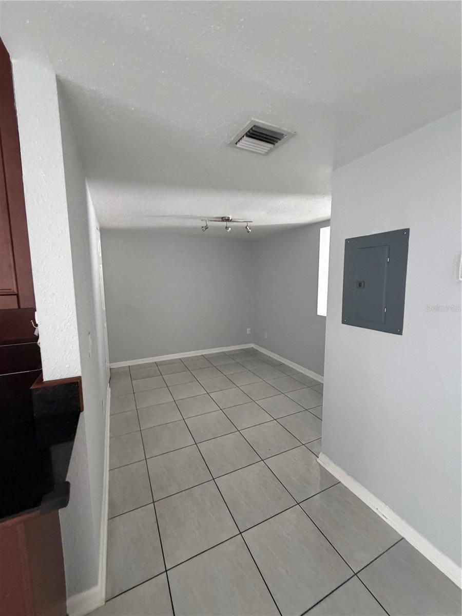 Image 11 of 11 For 5671 Charleston Street