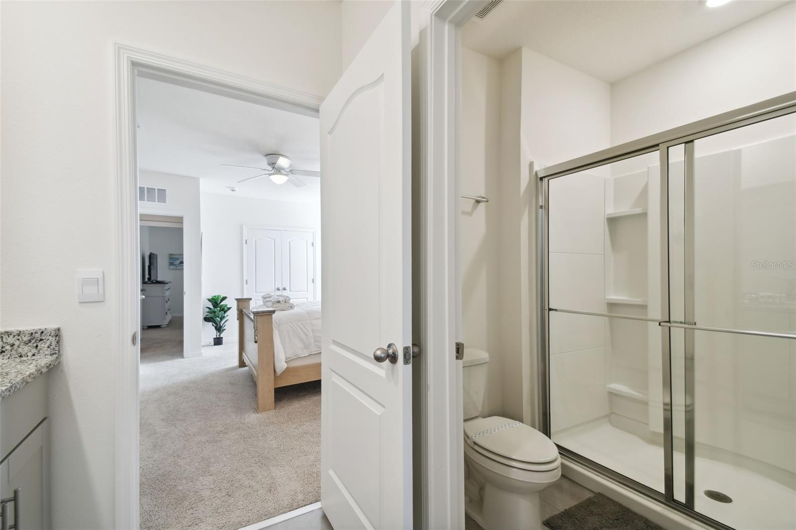 Image 11 of 87 For 7704 Oakmoss Loop