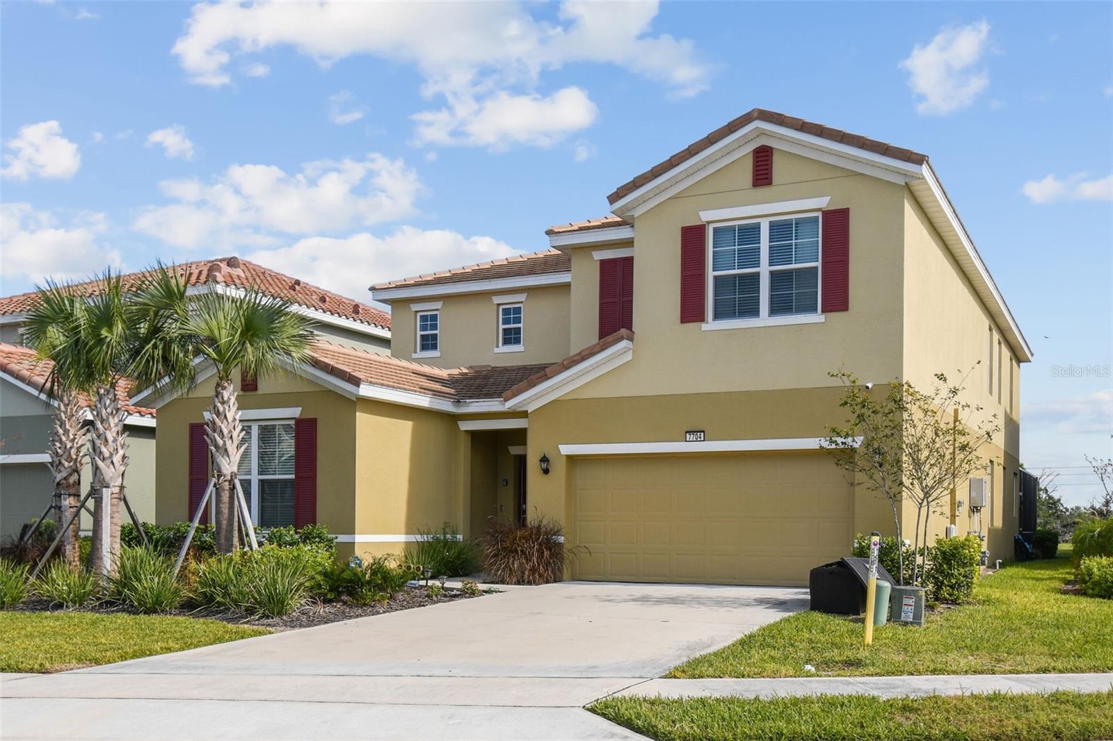 Image 4 of 87 For 7704 Oakmoss Loop