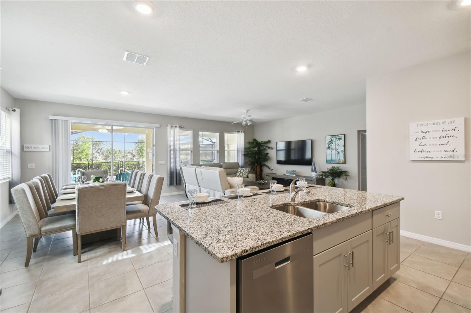 Image 49 of 87 For 7704 Oakmoss Loop
