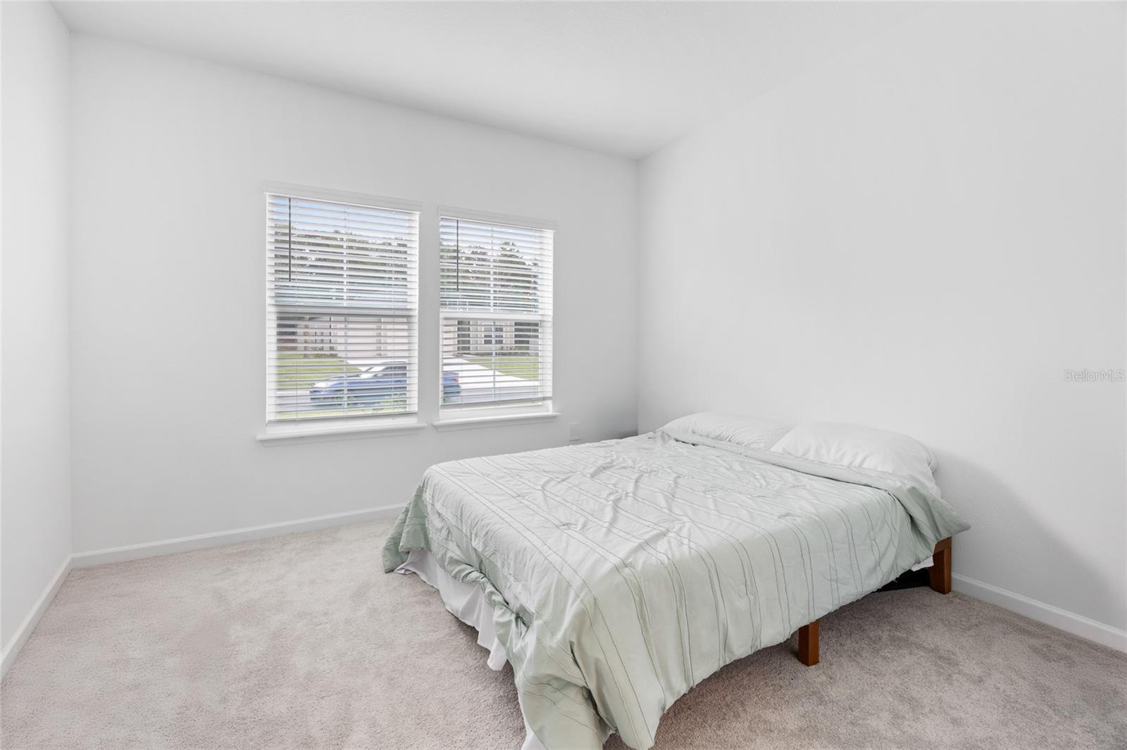 Image 21 of 36 For 19581 77th Place