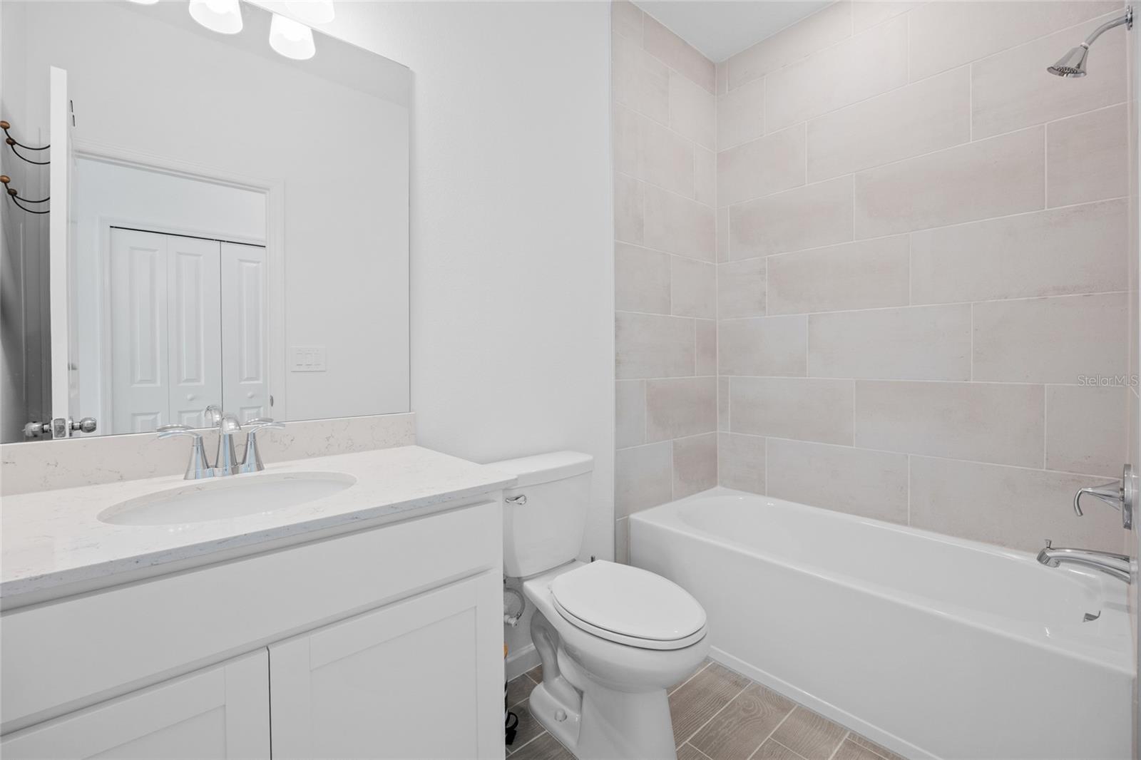 Image 25 of 36 For 19581 77th Place