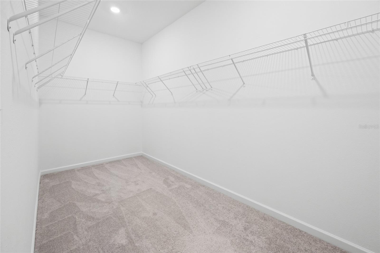 Image 31 of 36 For 19581 77th Place