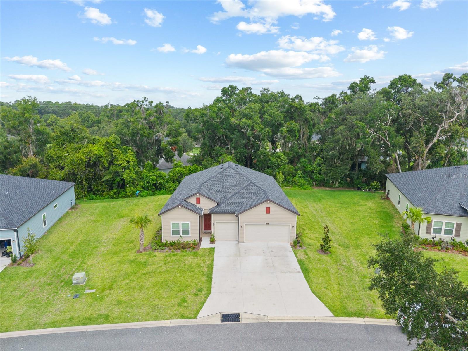 Image 4 of 36 For 19581 77th Place