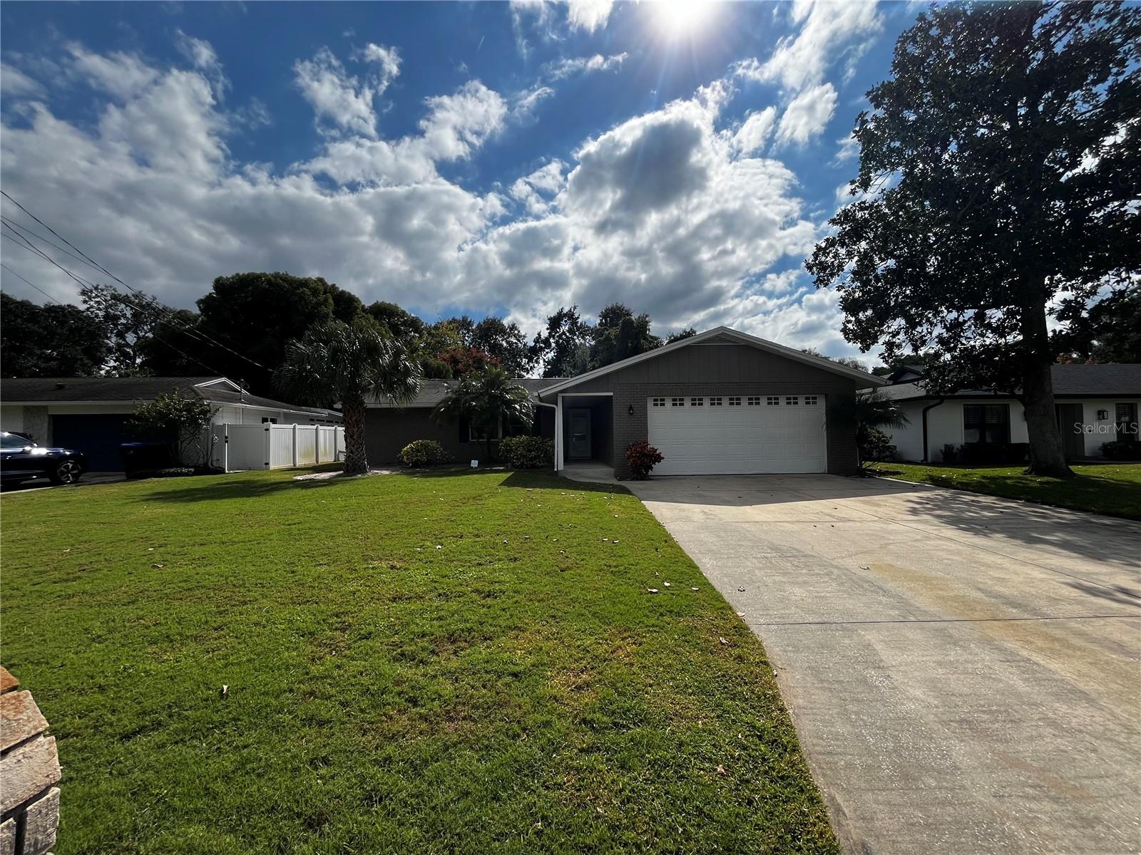 Image 24 of 24 For 1120 Hunter Avenue